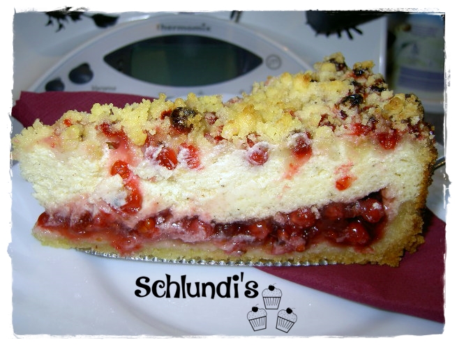 Quarkkuchen mit Johannisbeeren