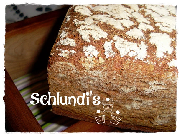 Bauernbrot-Holzbackrahmen auf Hefebasis