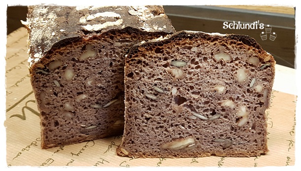 Mehrkornbrot mit Walnüssen