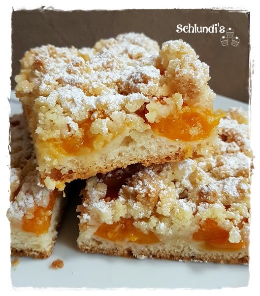 Butterstreuselkuchen mit Aprikosen