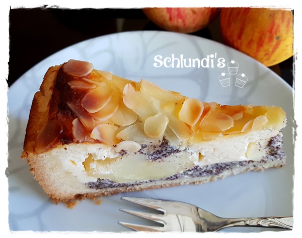 Bratapfelkuchen mit Mohnfüllung